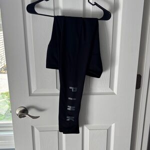 PINK Victoria's Secret Black Cozy Leggings
